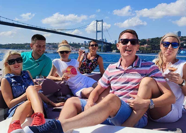 Afternoon Bosphorus Yacht Cruise for a Delightful Outing