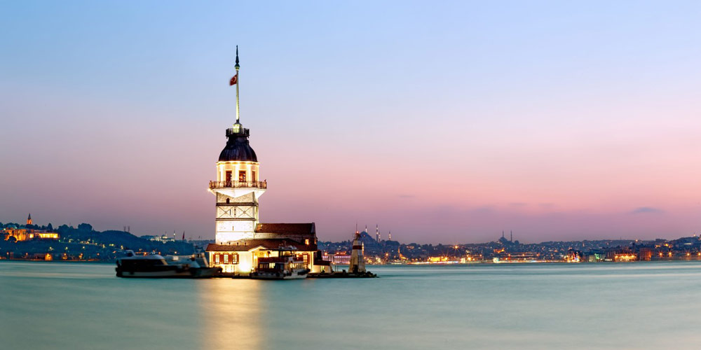 private bosphorus cruise tour with lunch and tour guide on yacht