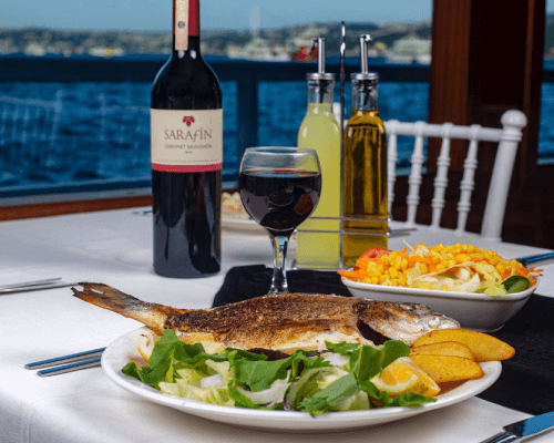 Romantic Bosphorus Dinner Cruise Istanbul