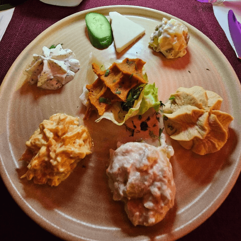 Turkish Food Bosphorus Dinner Cruise with Turkish Night Shows